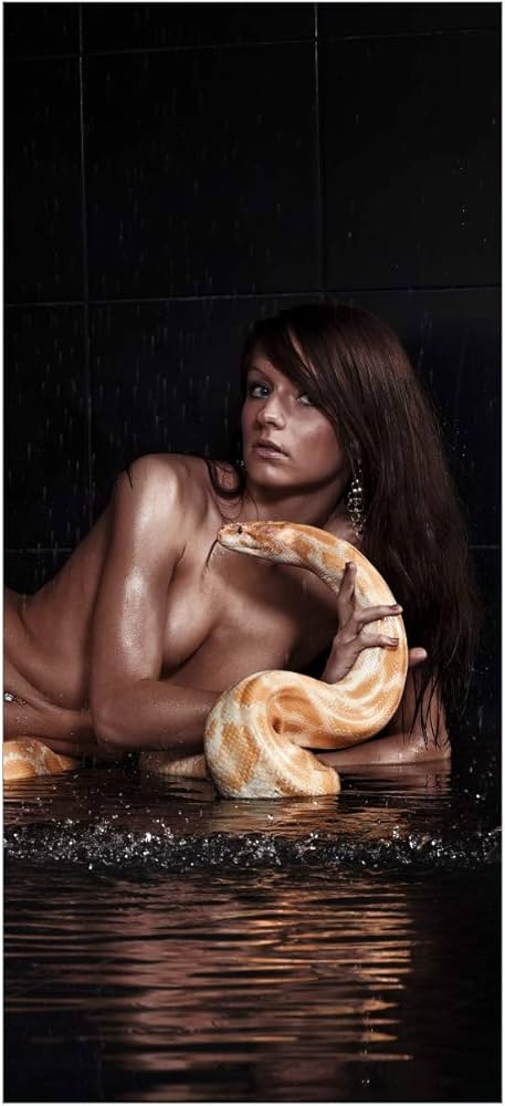 Naked Lady With Snake nine leeta