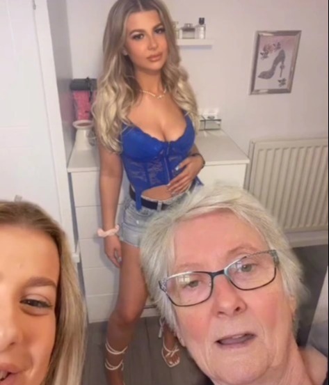 grandma with nice tits