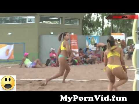 Beach Volleyball Pussy Slip with animals