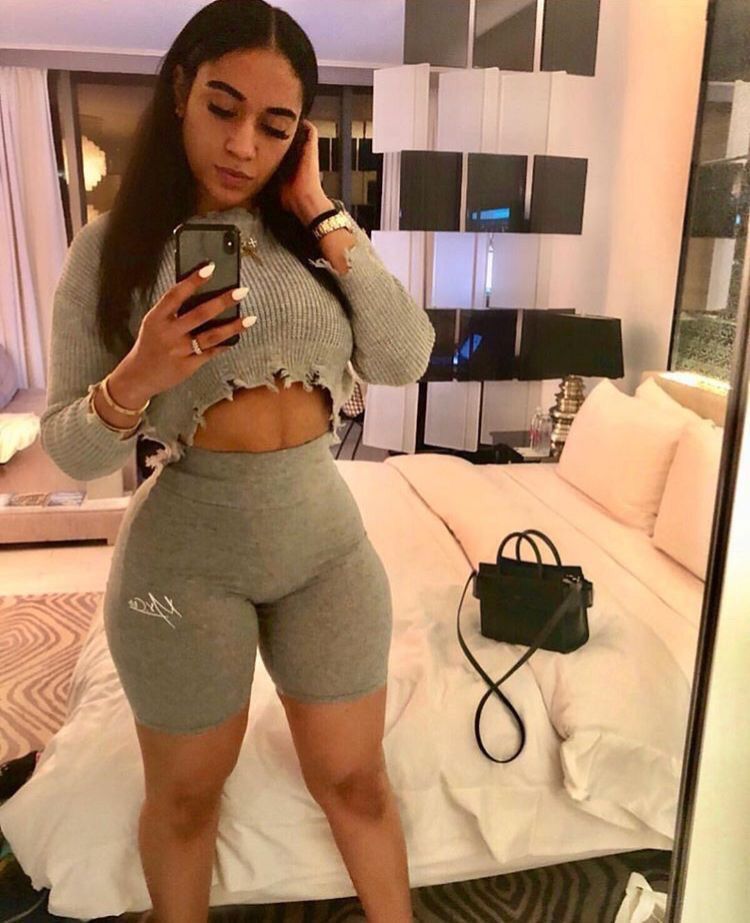 deanna shook recommends Slim Thick Women
