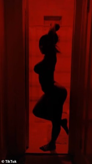diane cothran add silhouette challenge nude photo