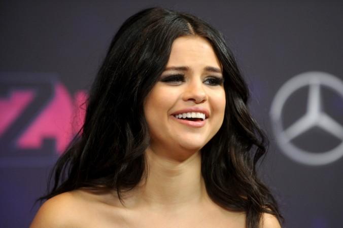 angela englert recommends selena gomez fake pictures pic