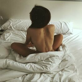 charles dalessio recommends nude sleeping girl tumblr pic
