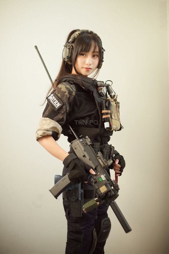 asian girls with guns