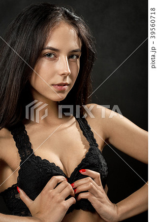 alonso roldan add women with small tits photo