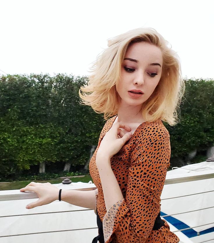 Emma Dumont Nude Pics pov wars