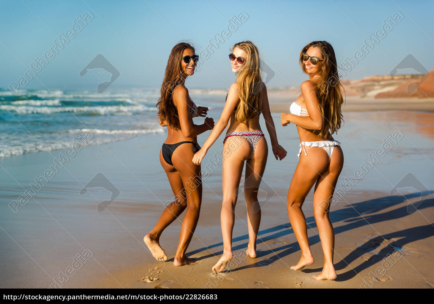 daryl mcshane recommends playa mujeres hermosas pic