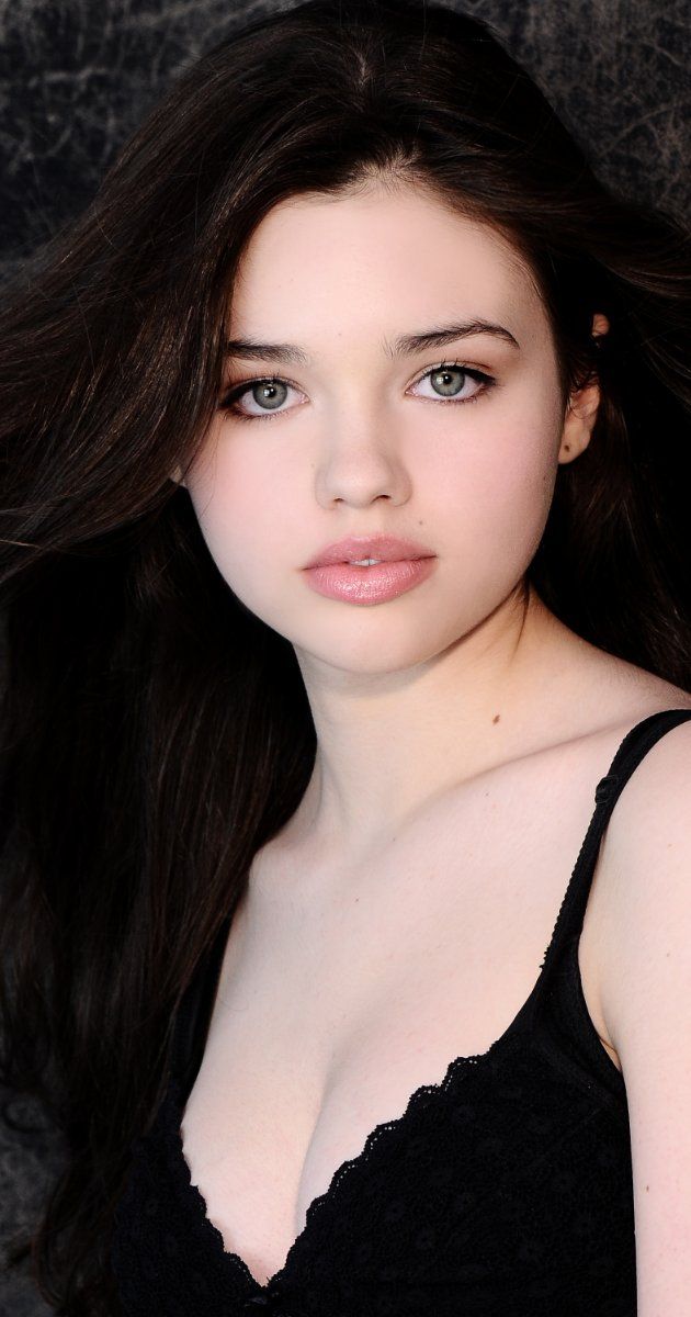 daniel gailor recommends india eisley hot pic