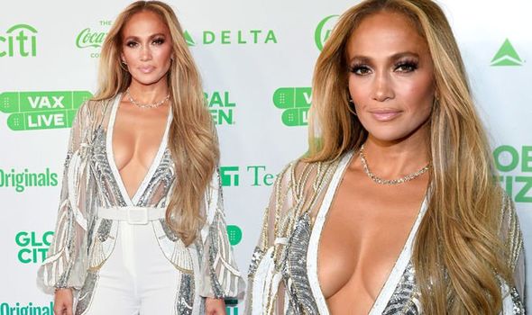 bakul makwana recommends jennifer lopez cleavage pic