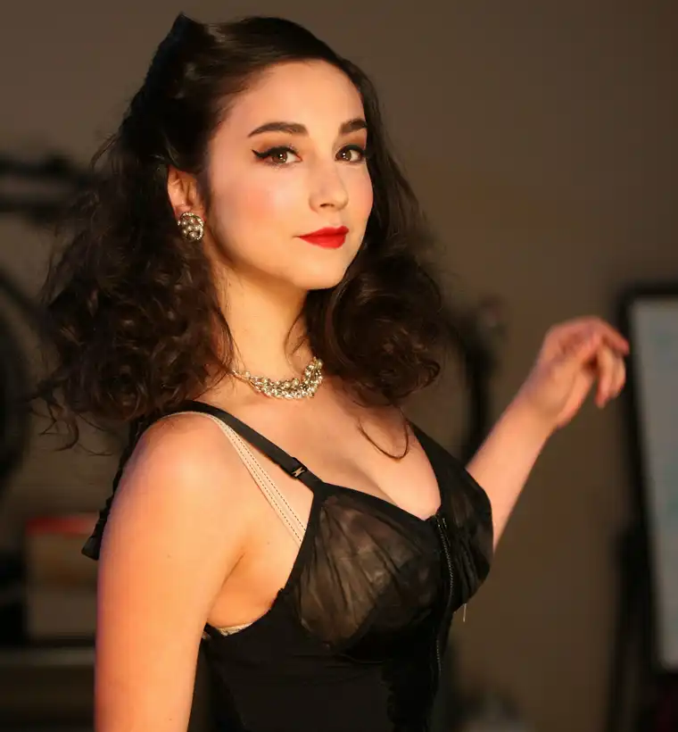 annie bartel recommends molly ephraim leaked photos pic