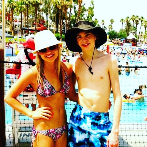 carrie bergin recommends olivia holt beach body pic