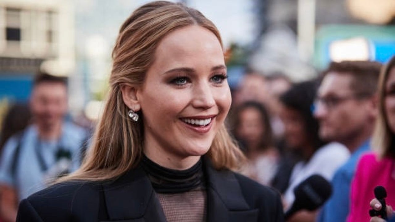 brock eldridge recommends Jennifer Lawrence Facial Video