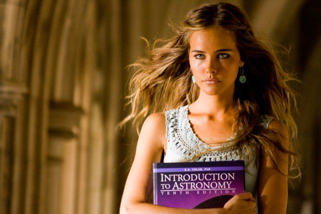 dolores gilmore recommends isabel lucas transformers alice pic