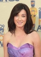 adella till wehrung recommends margo harshman naked pic