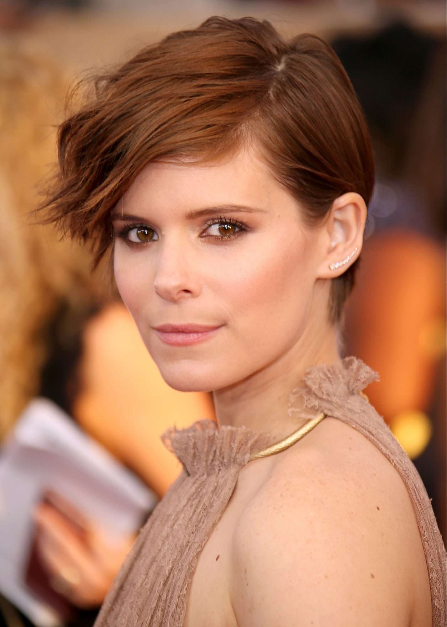 barbara griffis recommends kate mara see thru pic