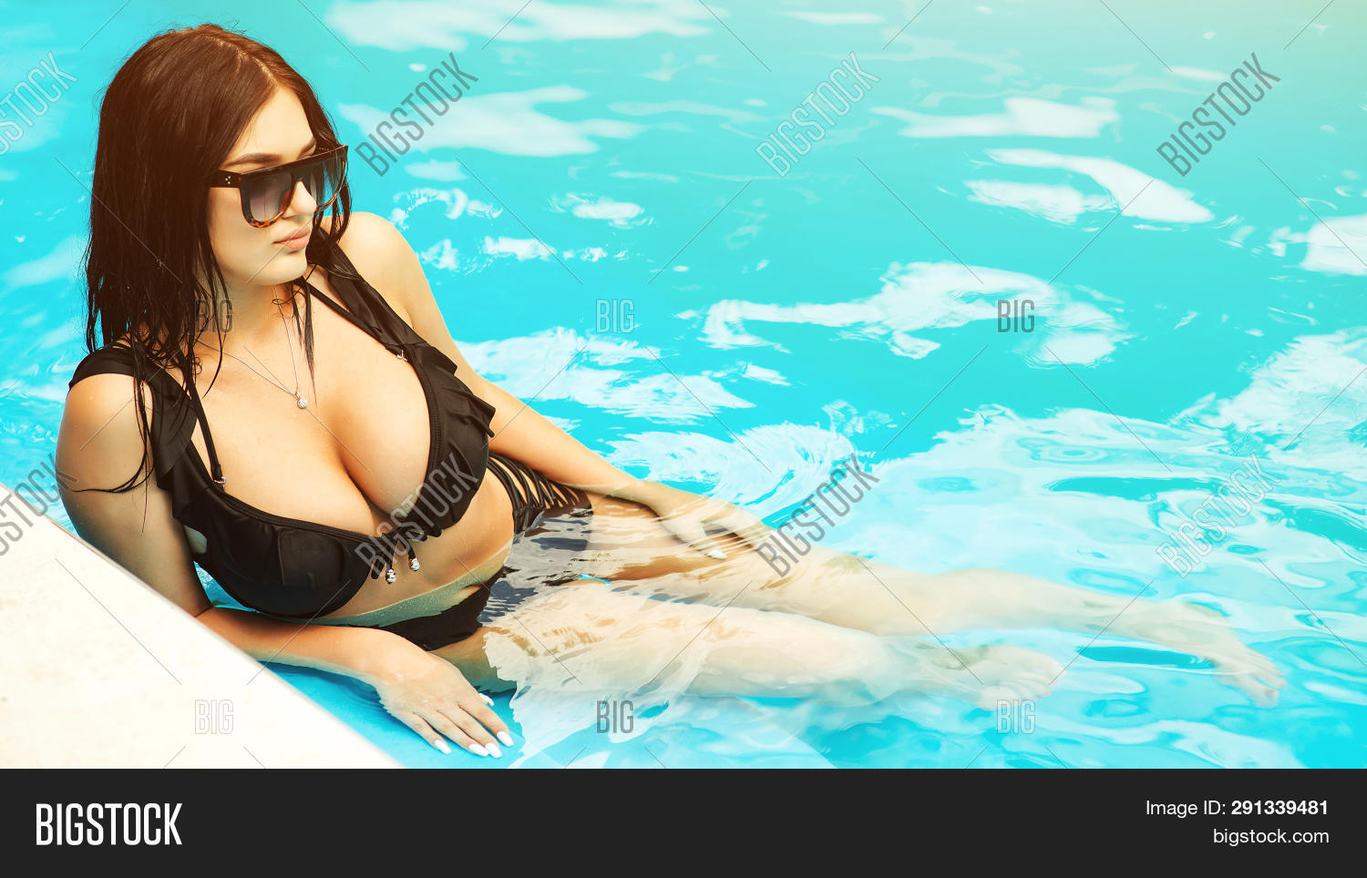 big boobs by pool