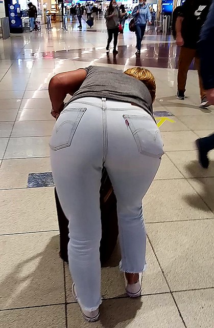 donna melton share white booty bent over photos