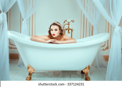 bailee burgess recommends Nude In Bath Tub