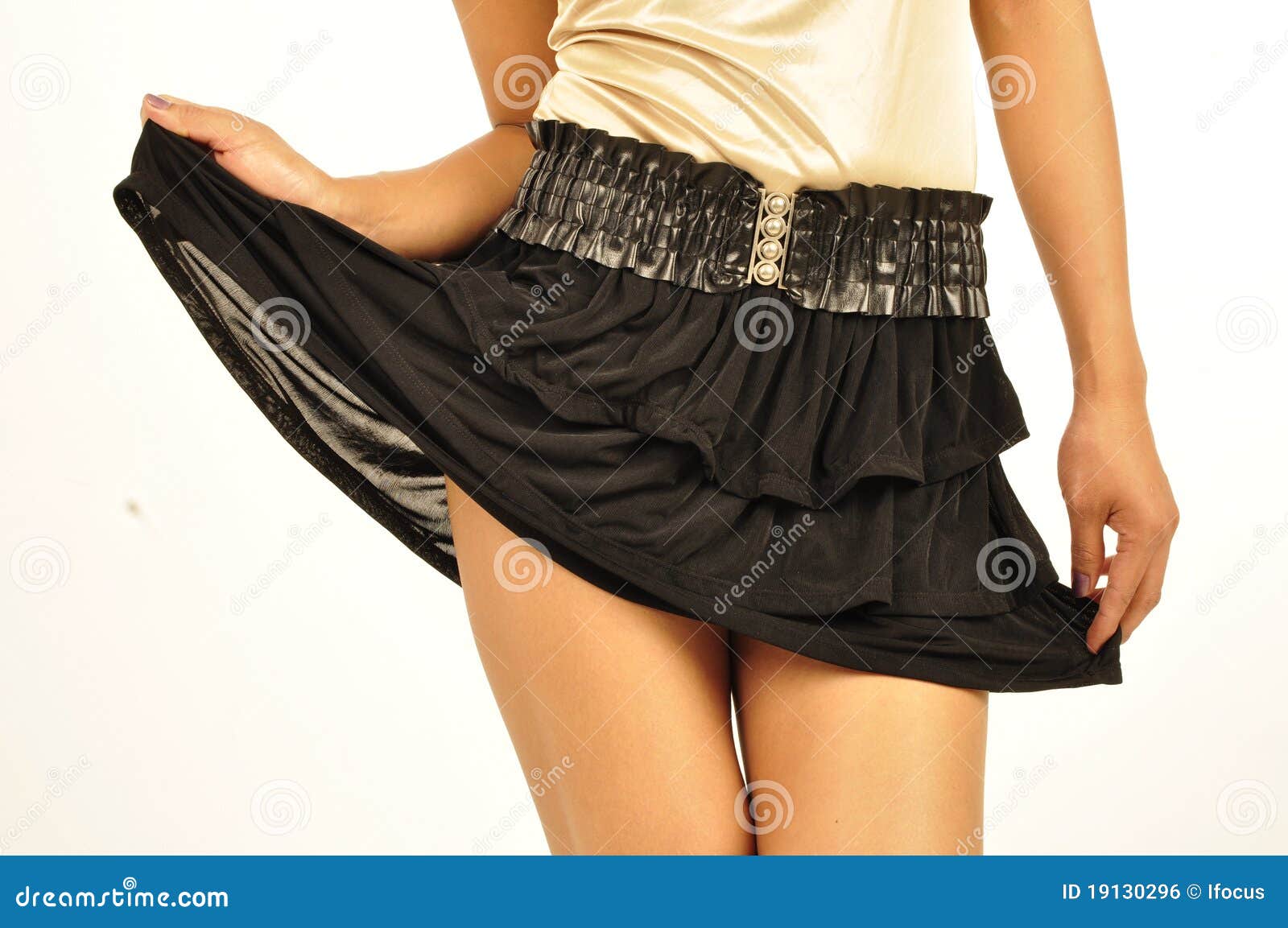 akane sakai share girl lifts up skirt photos