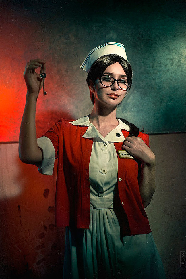 adrianna trevino recommends tatiana the evil within pic