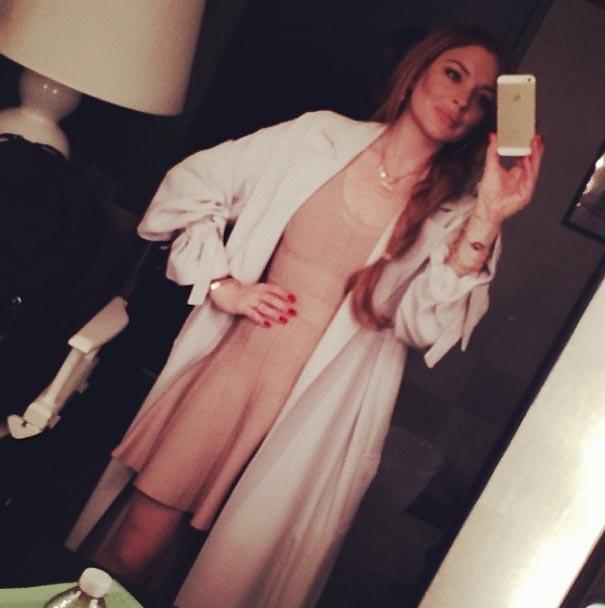 Lindsay Lohan Toples Selfie riverside ca
