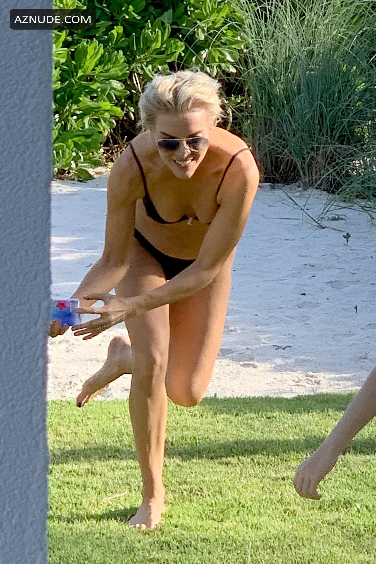 ahmed sudany recommends jaime pressly legs pic