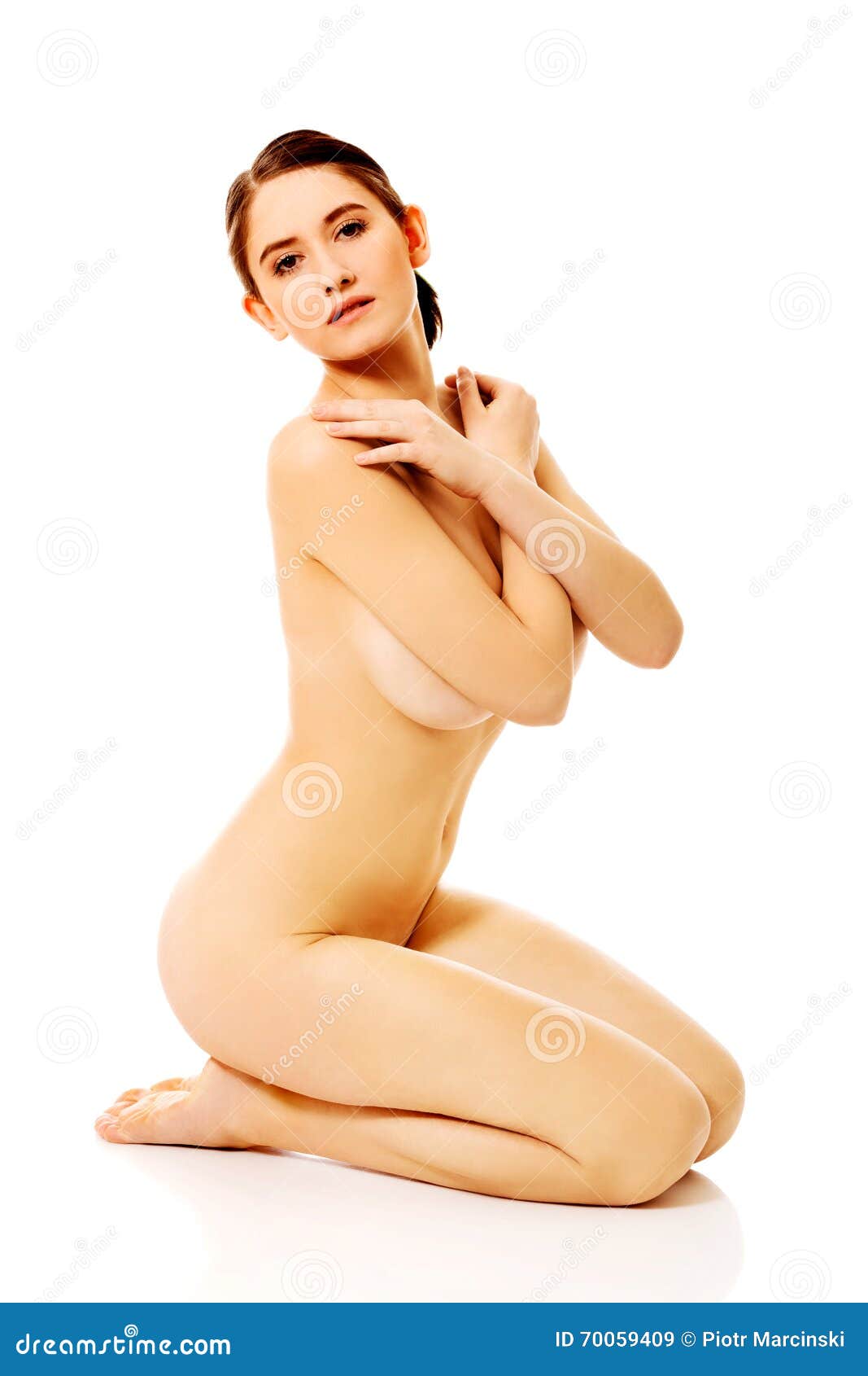 avis adkins add photo on her knees naked