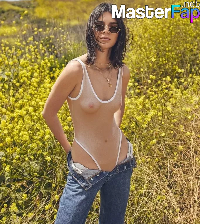 barak greenberg share kendall jenner topless photos