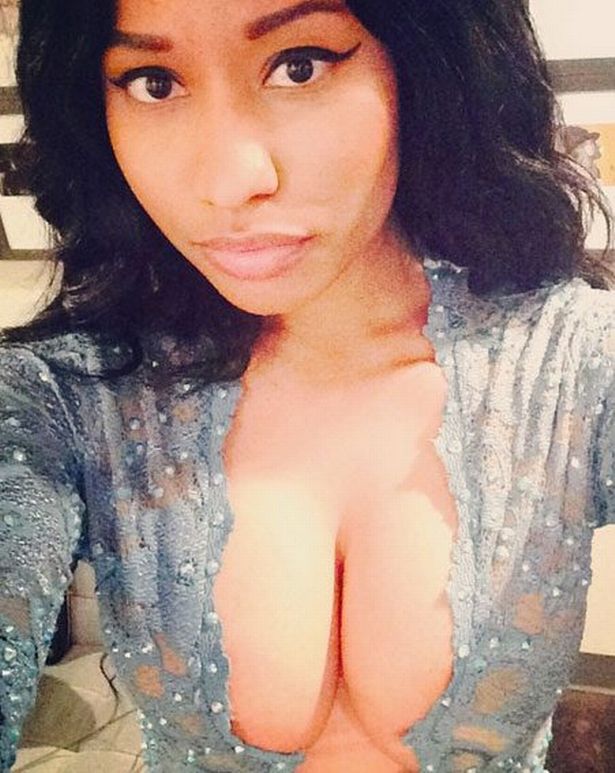 ayano yoneda recommends Nicki Minaj Naked Selfie