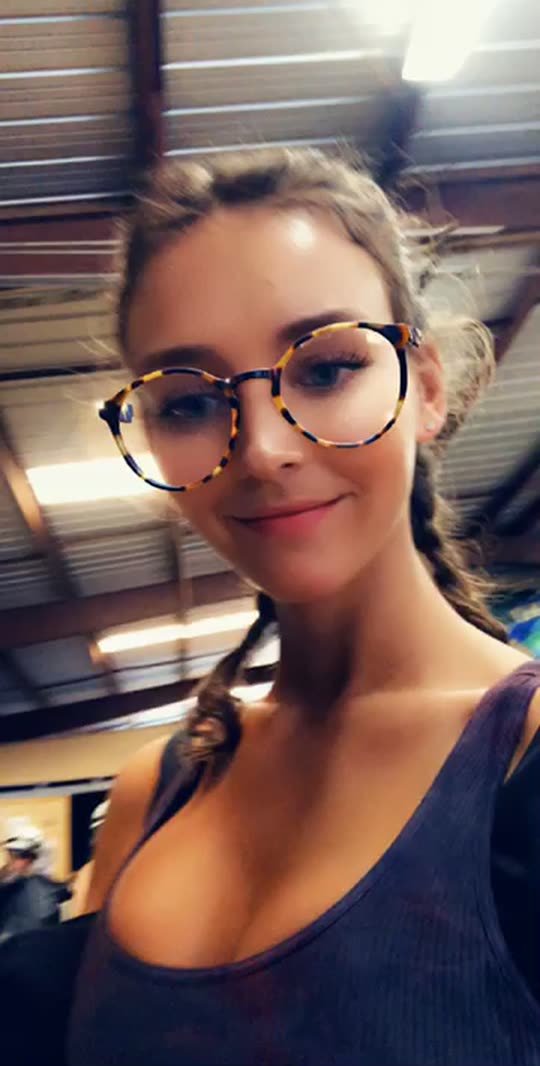 aaron wentzell share rachel cook selfie photos