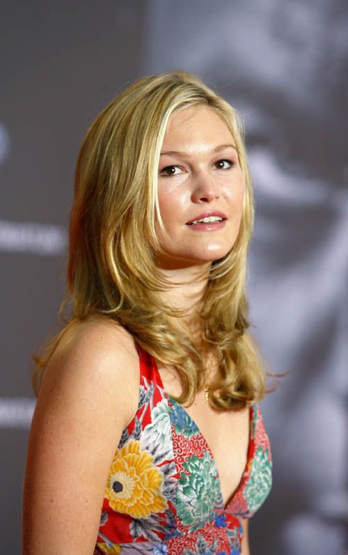 christine roush recommends julia stiles ever been nude pic