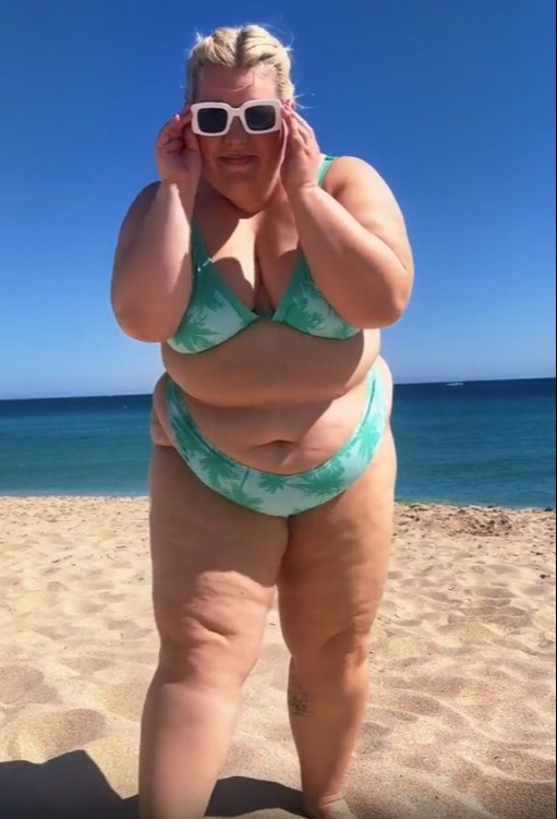 angela humlicek recommends Chubby Women Bikinis