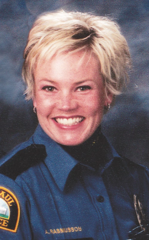 dana lipps recommends Hot Female Police Officers
