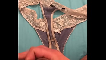donia eslam recommends Cum On Used Panties