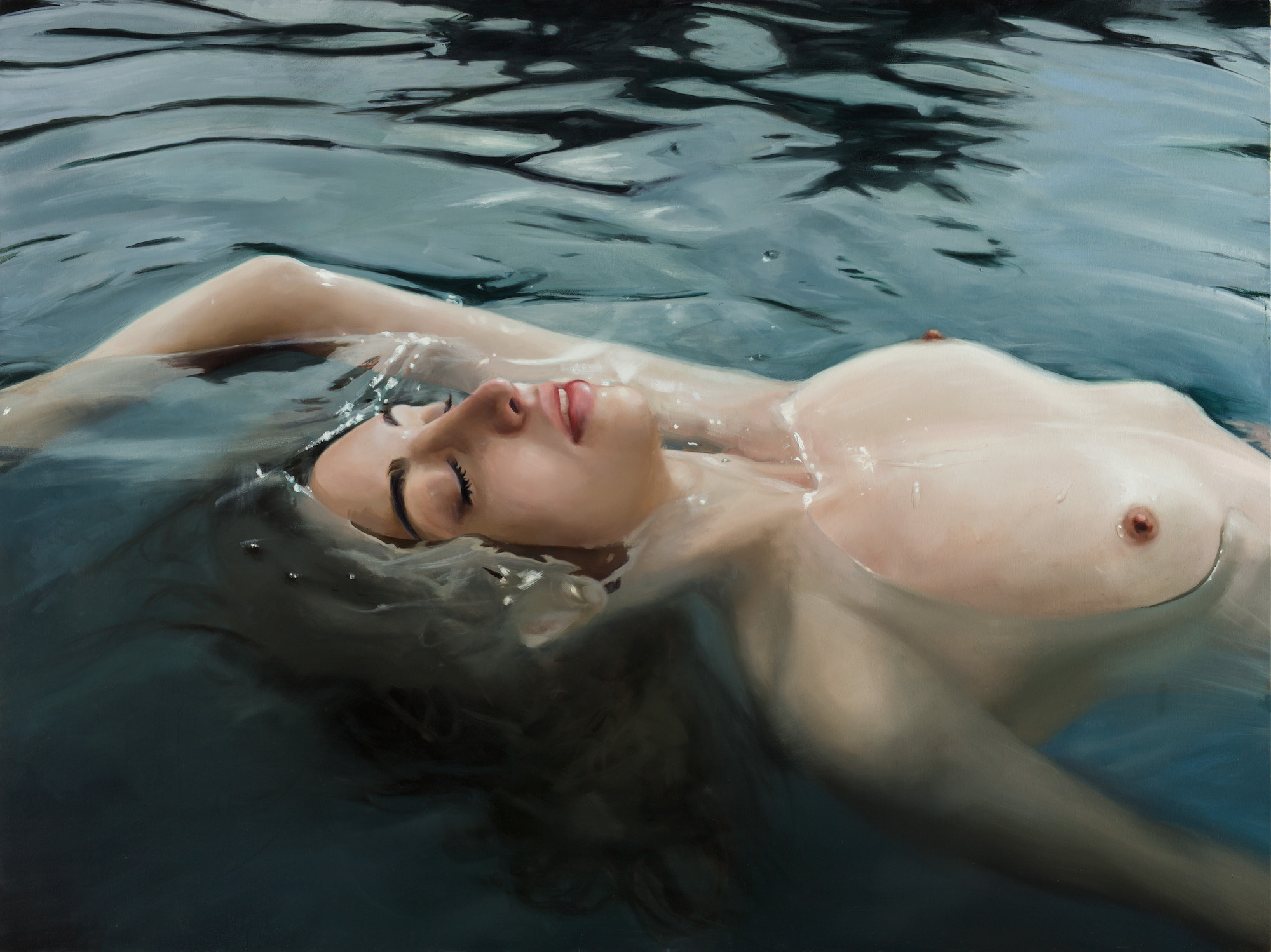 nude women under water
