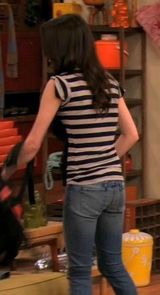 deepak kanodia add photo miranda cosgrove ass