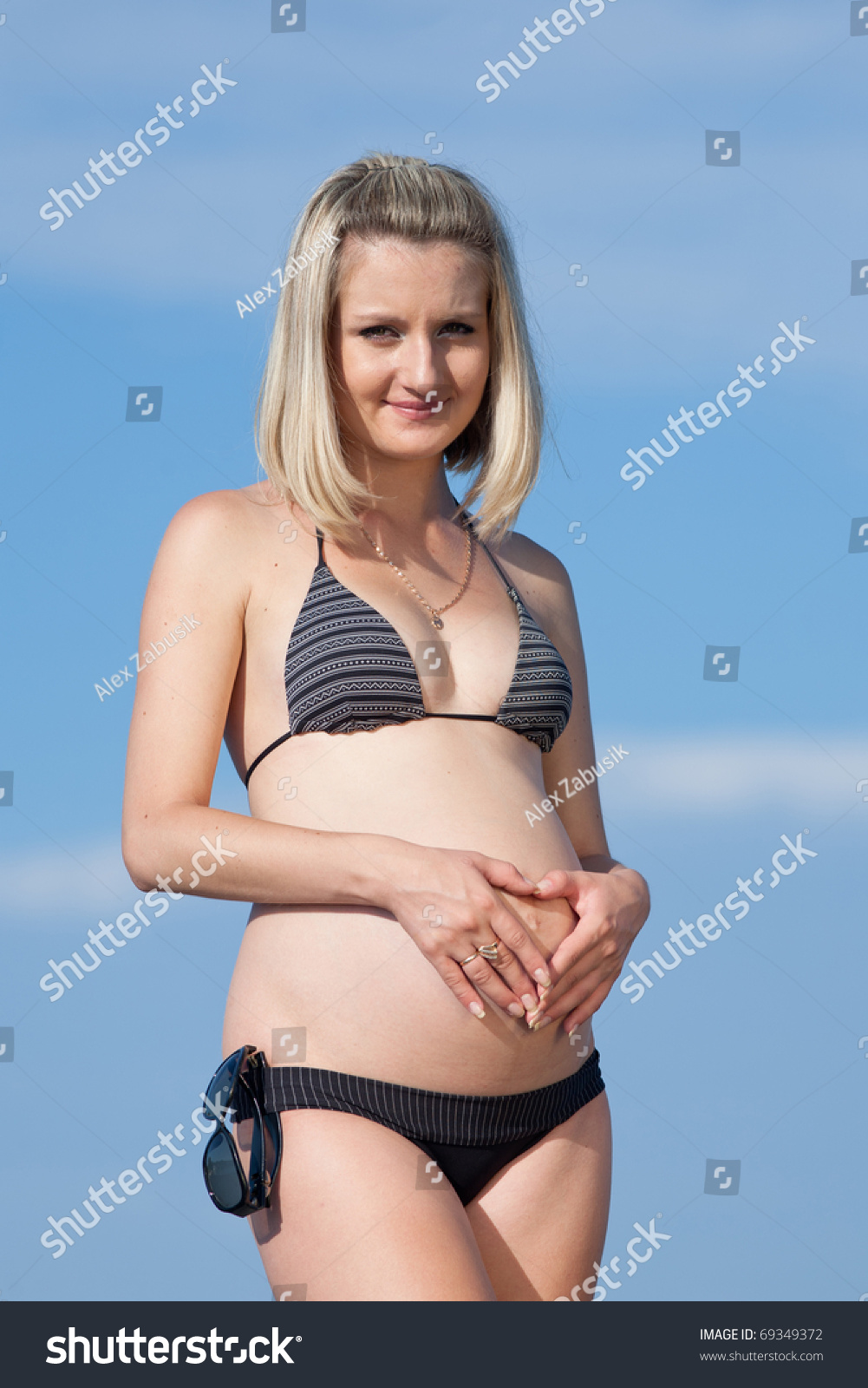 cheri jenkins share pregnant teen in bikini photos