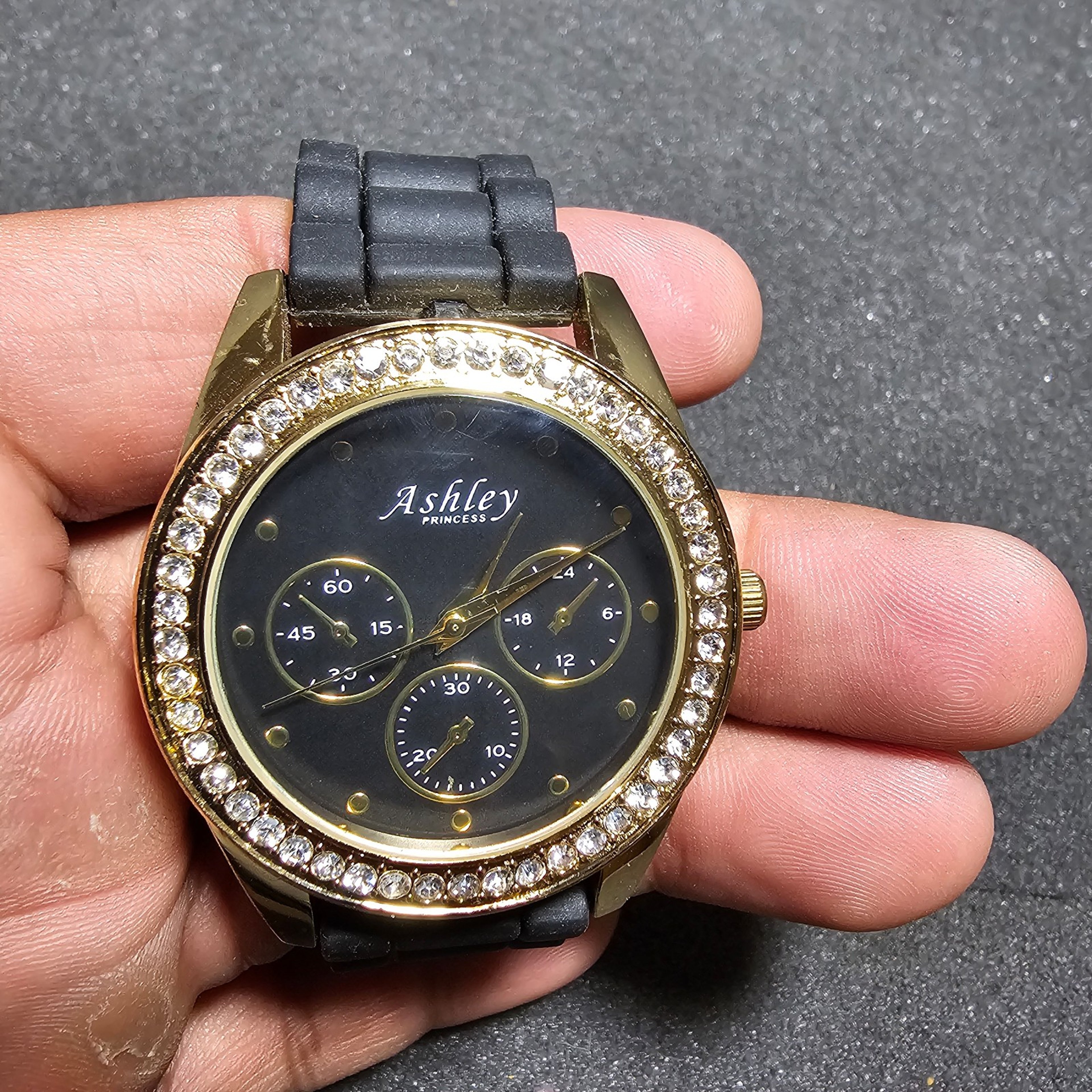 allie jenson recommends Ashley Princess Watch Price