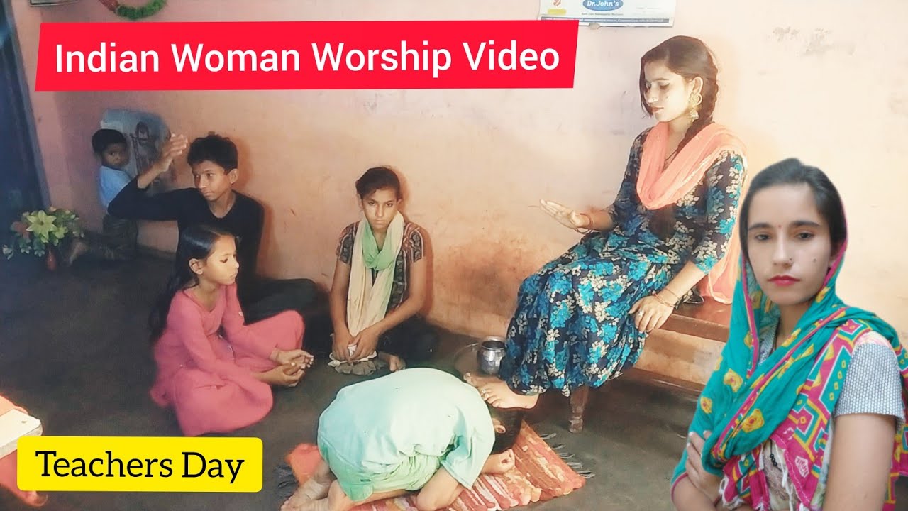 dewi liana recommends Female Worship Videos