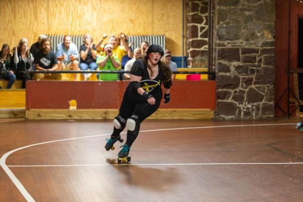 adem sisic share nude roller derby photos