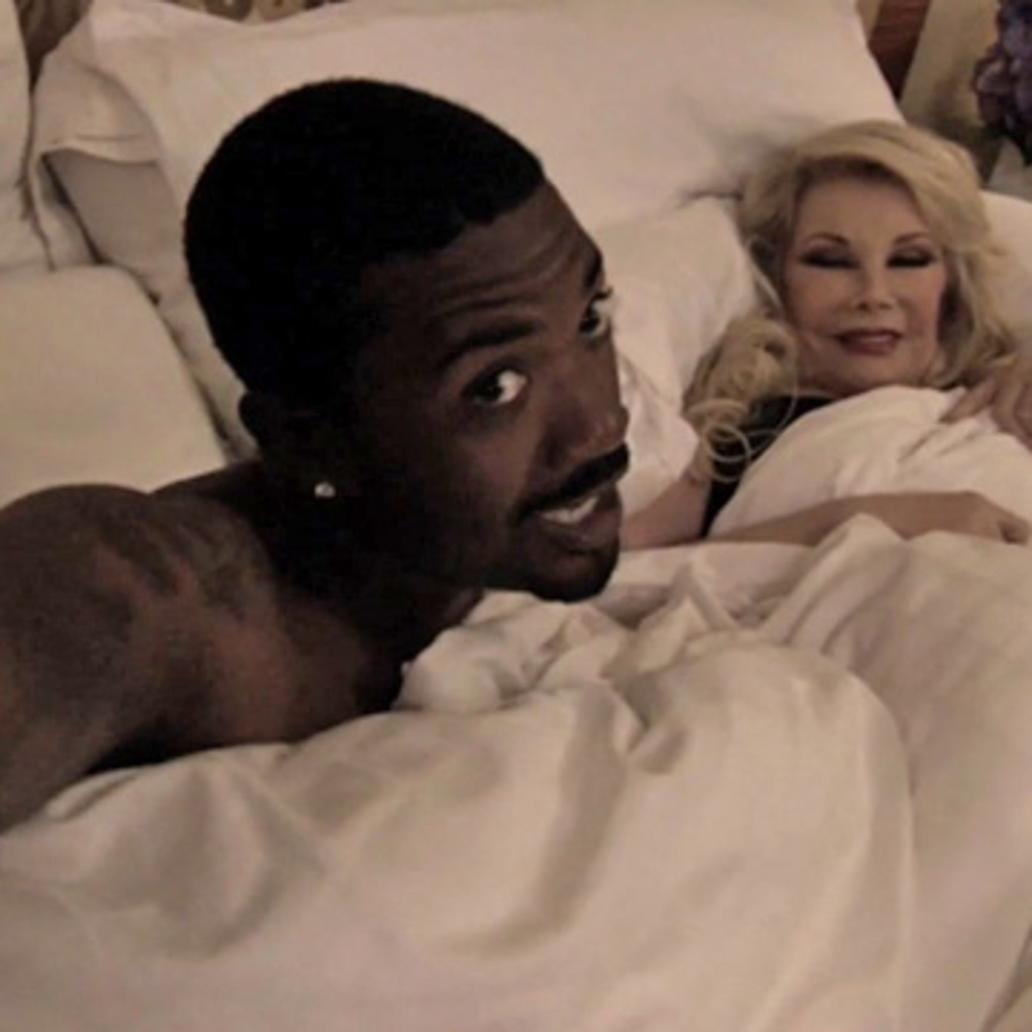 ray j nude photo