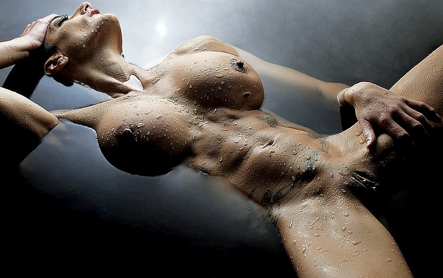 allucard de guzman recommends Cindy Landolt Nude Pics