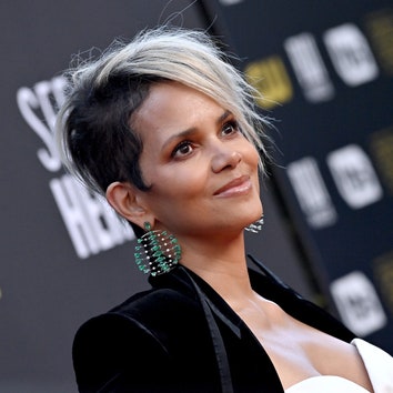 donna keenan recommends halle berry naked body pic