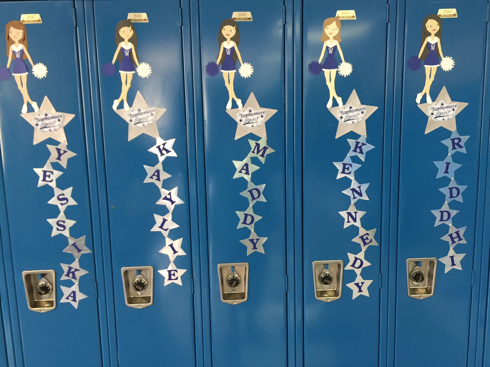 anabelle escribe recommends Cheer Locker Decorations
