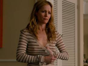 andrea gelling recommends Leslie Mann This Is 40 Nude