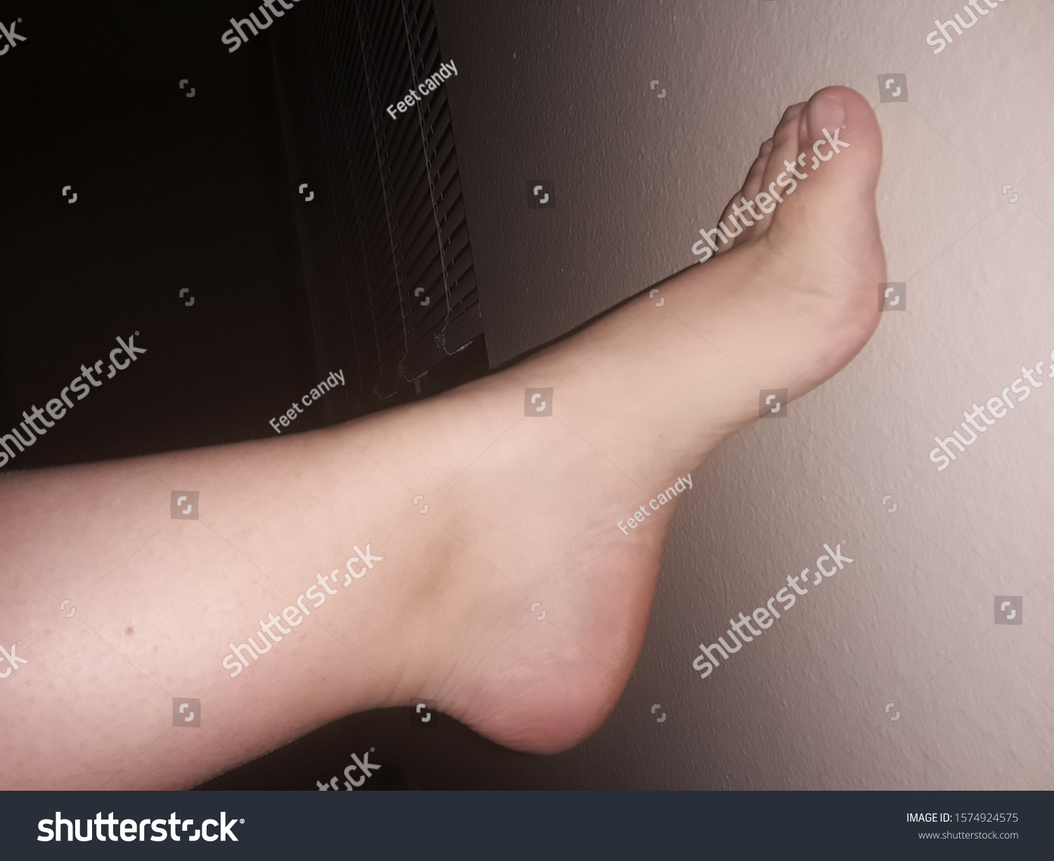 brian thurman add sexy female feet photo