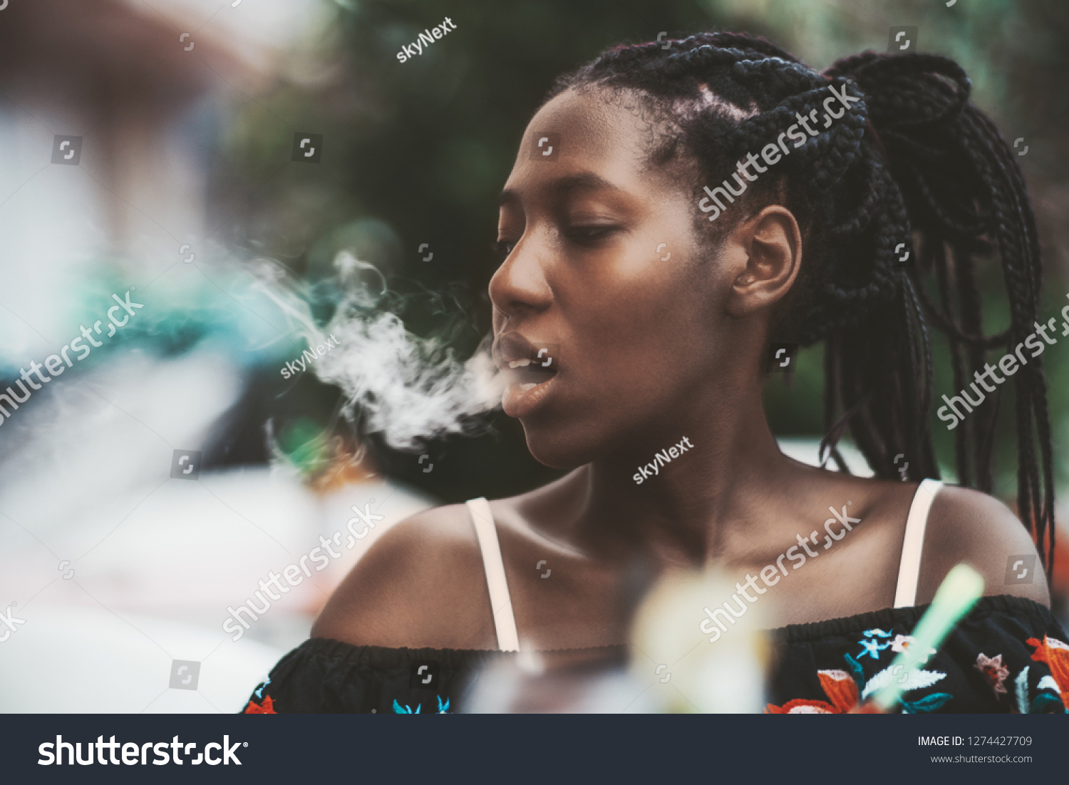 Black Girls Smoking Cigarettes elephant castle
