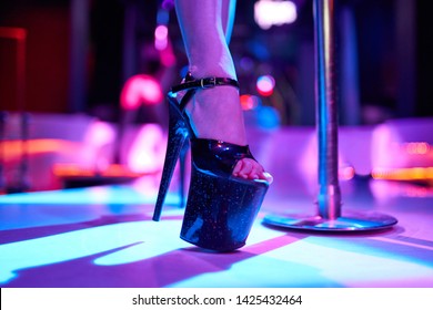 Sexy Strip Club Dance guide milwaukee