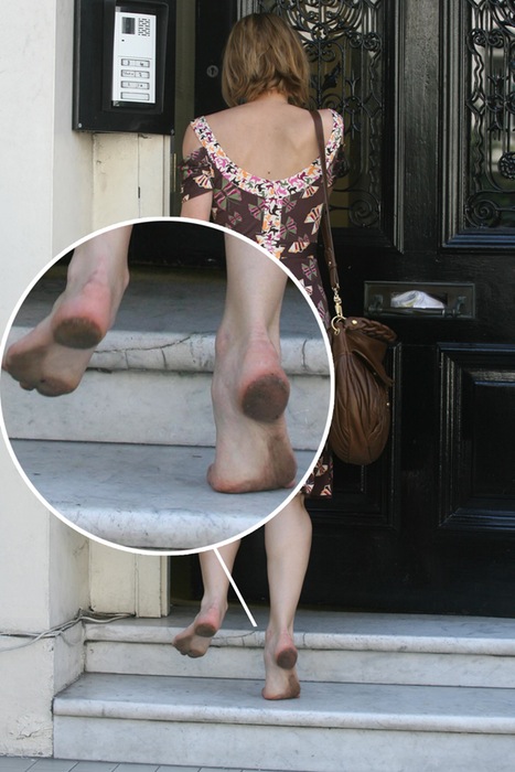 Best of Elle fanning feet