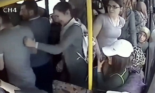 dan petre recommends woman groped on bus pic